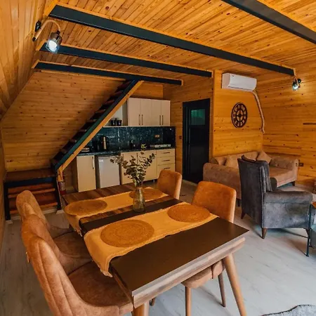 Kolat Chalet Sapanca